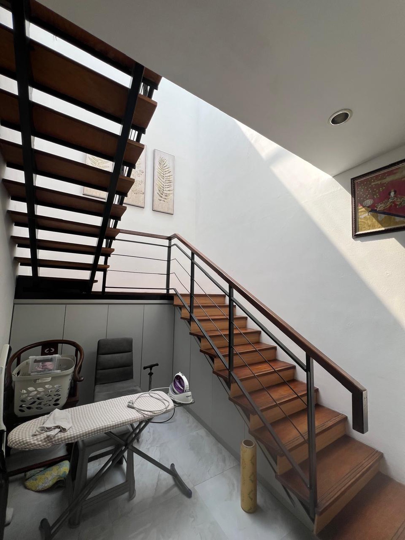 Rumah 2 lantai,dalam cluster,securty 24 jam di Bintaro Jaya 9