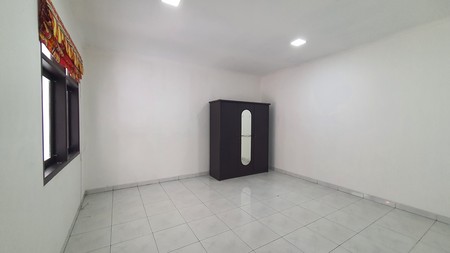 Rumah Bagus di Komplek Elit Taman Sakura Bandung Harga Menarik