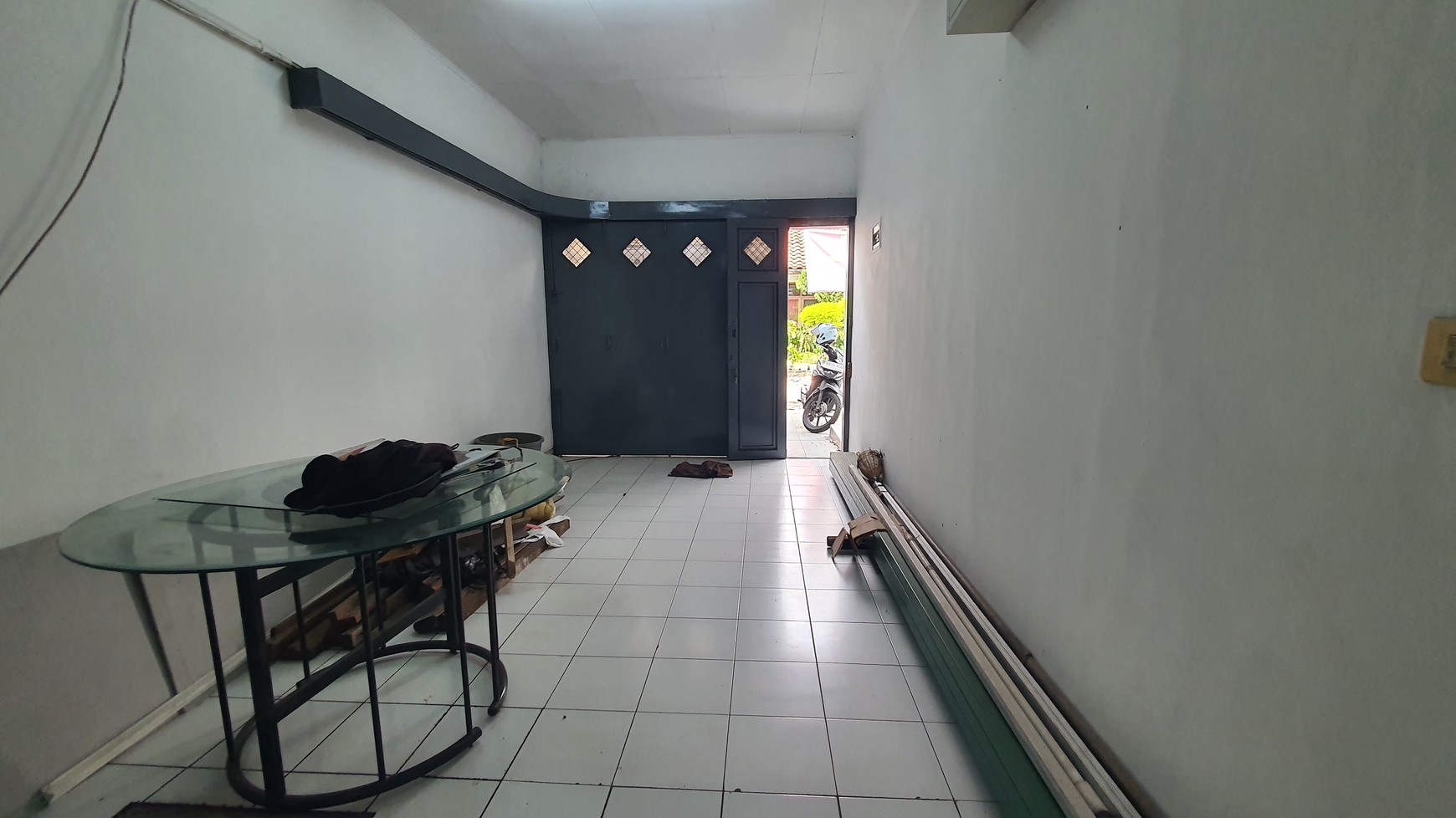 Rumah Bagus di Komplek Elit Taman Sakura Bandung Harga Menarik