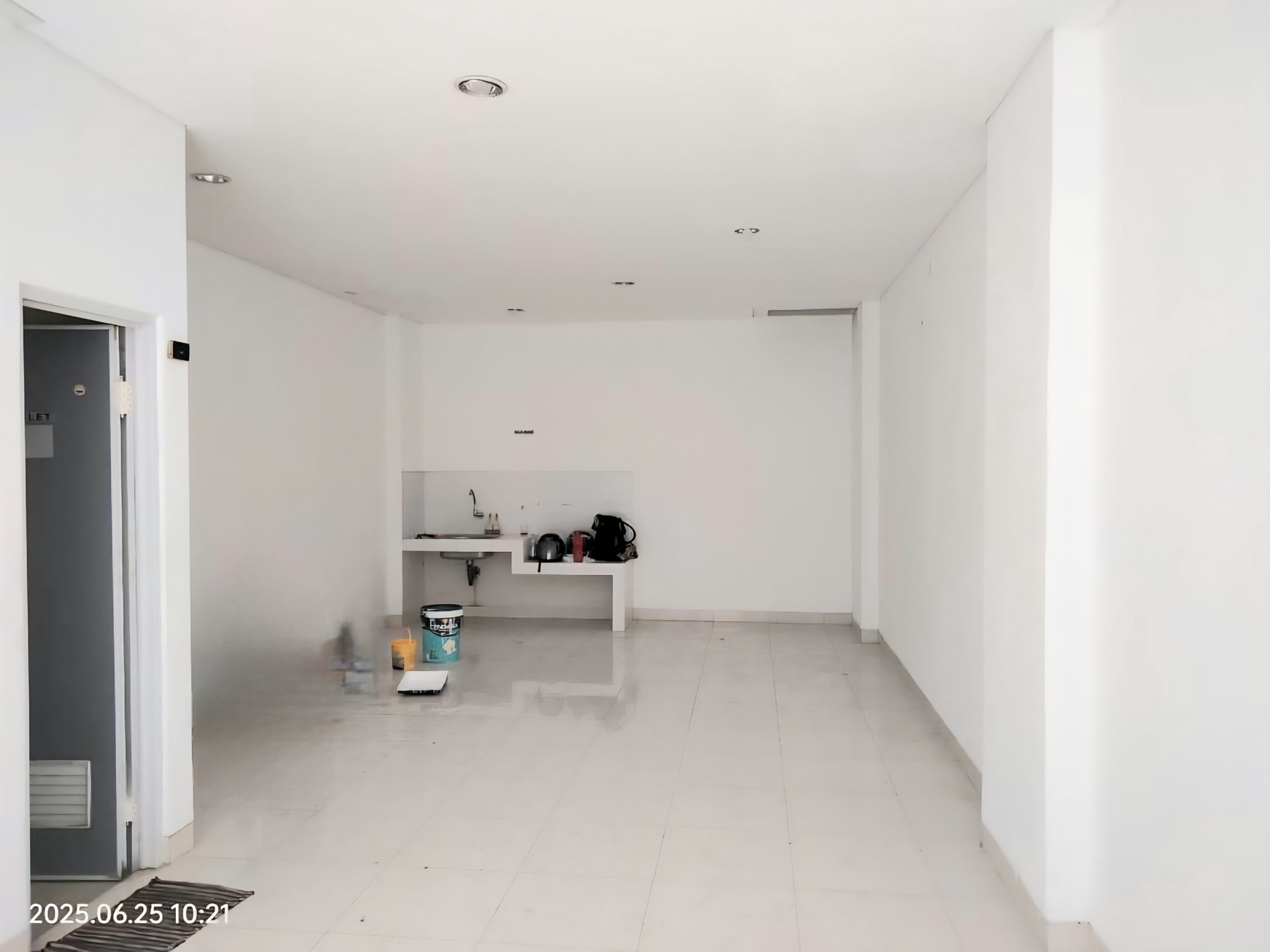 Dijual Ruko Mozia The Piazza BSD Tangerang Selatan, 3 Lantai, Rapih Siap Pakai