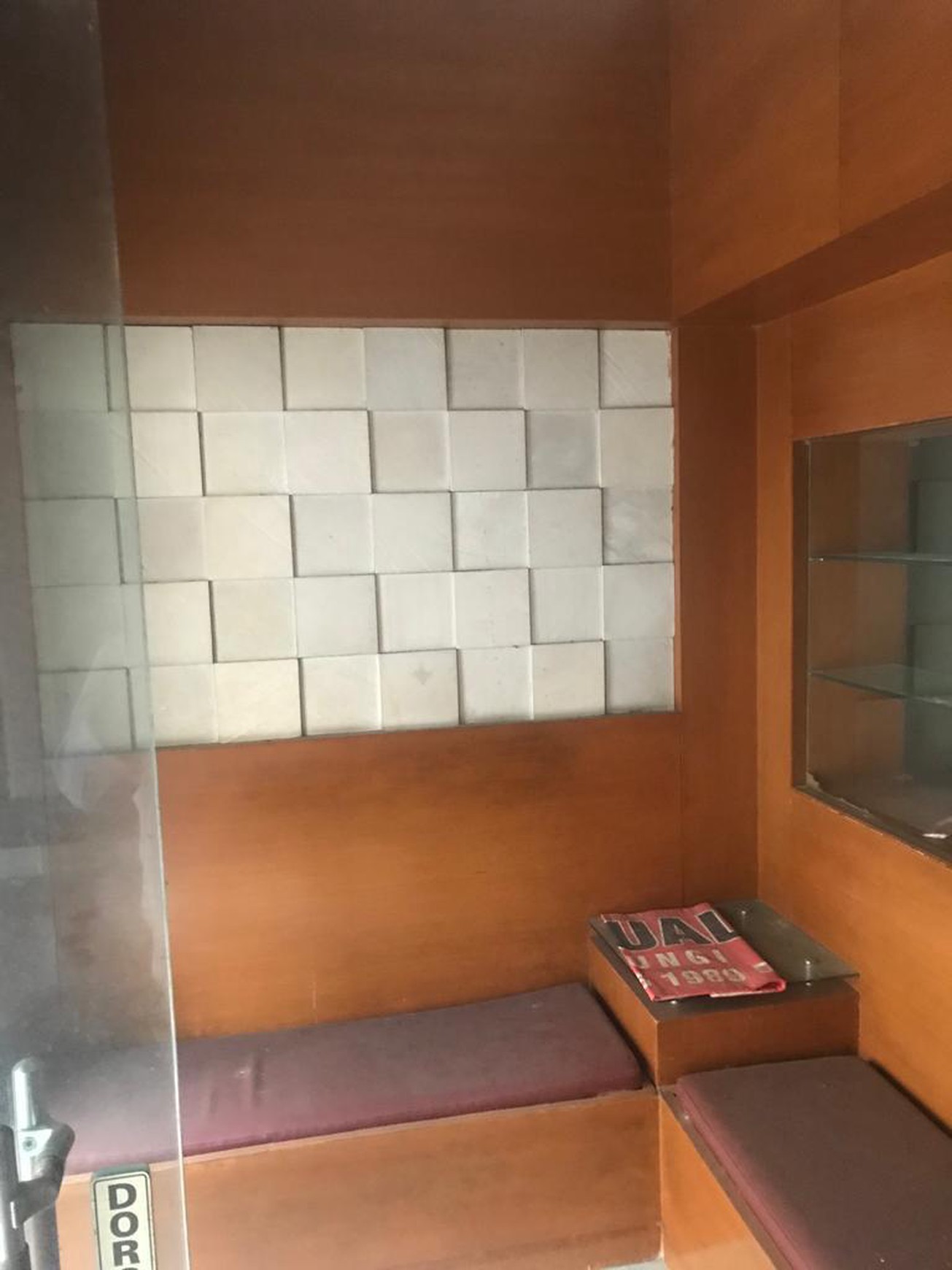 Ruko Full Furnish Ex Salon Di Bintaro Sektor 3A.