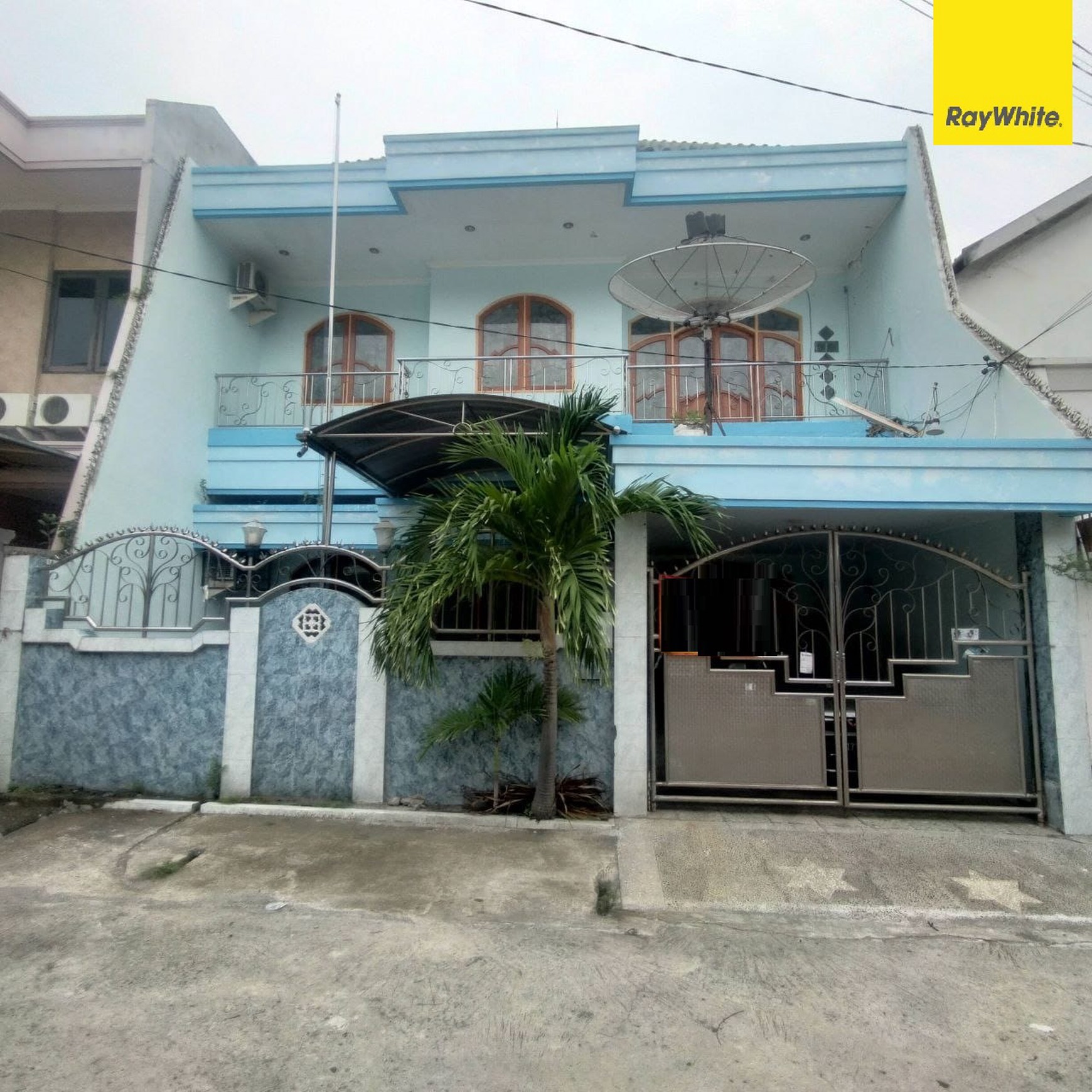 Dijual Rumah 2 lantai SHM di Babatan Pantai Utara Surabaya