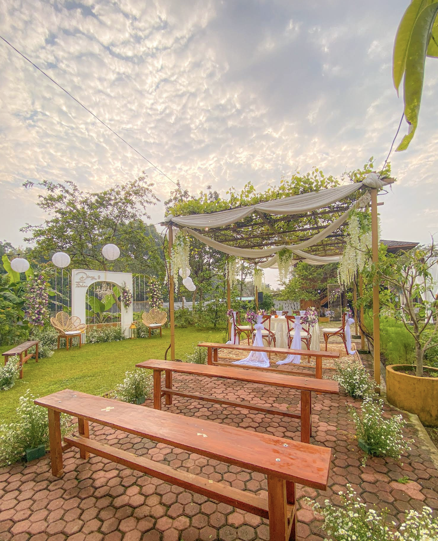 Kavling Komersial Strategis Pinggir Jalan Raya Cifor Bogor Cocok Resto Alam, Taman Wisata & Villa