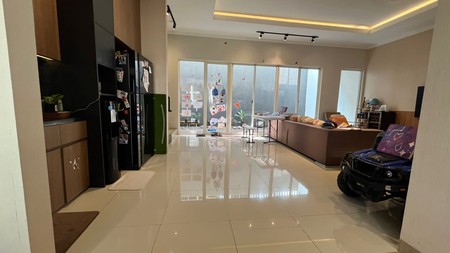Rumah 2 Lantai Siap Huni di Bintaro Dalam Cluster SHM dengan Kamar Tidur 3+1 dan Kamar Mandi 3+1 @Bintaro, tangeranf Selatan
