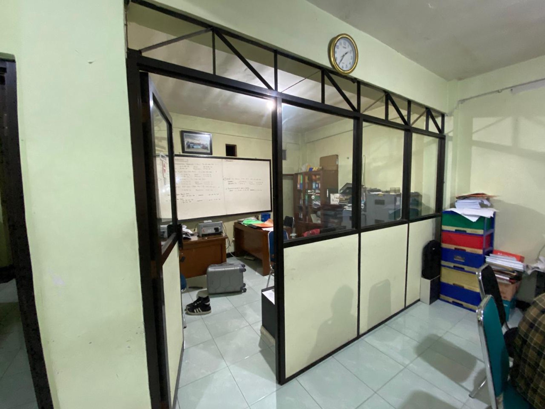 Rumah Tinggal 2 Lantai Dalam Perum Nogotirto Gamping Sleman