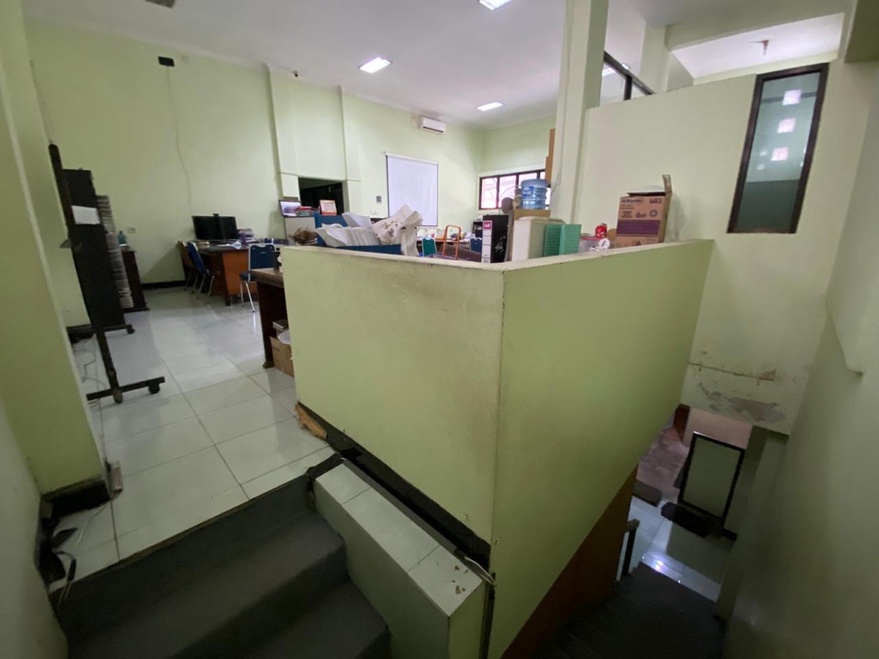 Rumah Tinggal 2 Lantai Dalam Perum Nogotirto Gamping Sleman