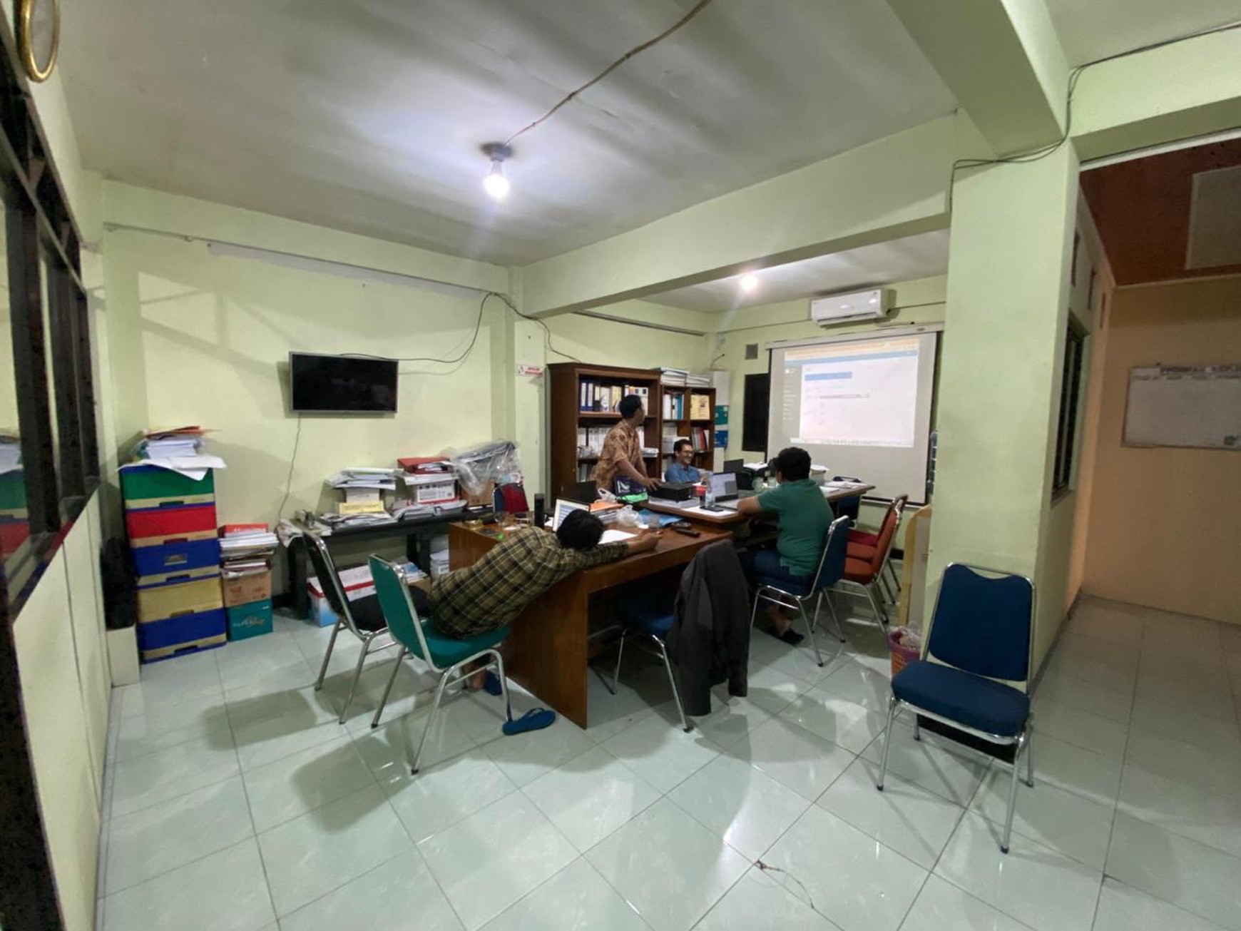Rumah Tinggal 2 Lantai Dalam Perum Nogotirto Gamping Sleman