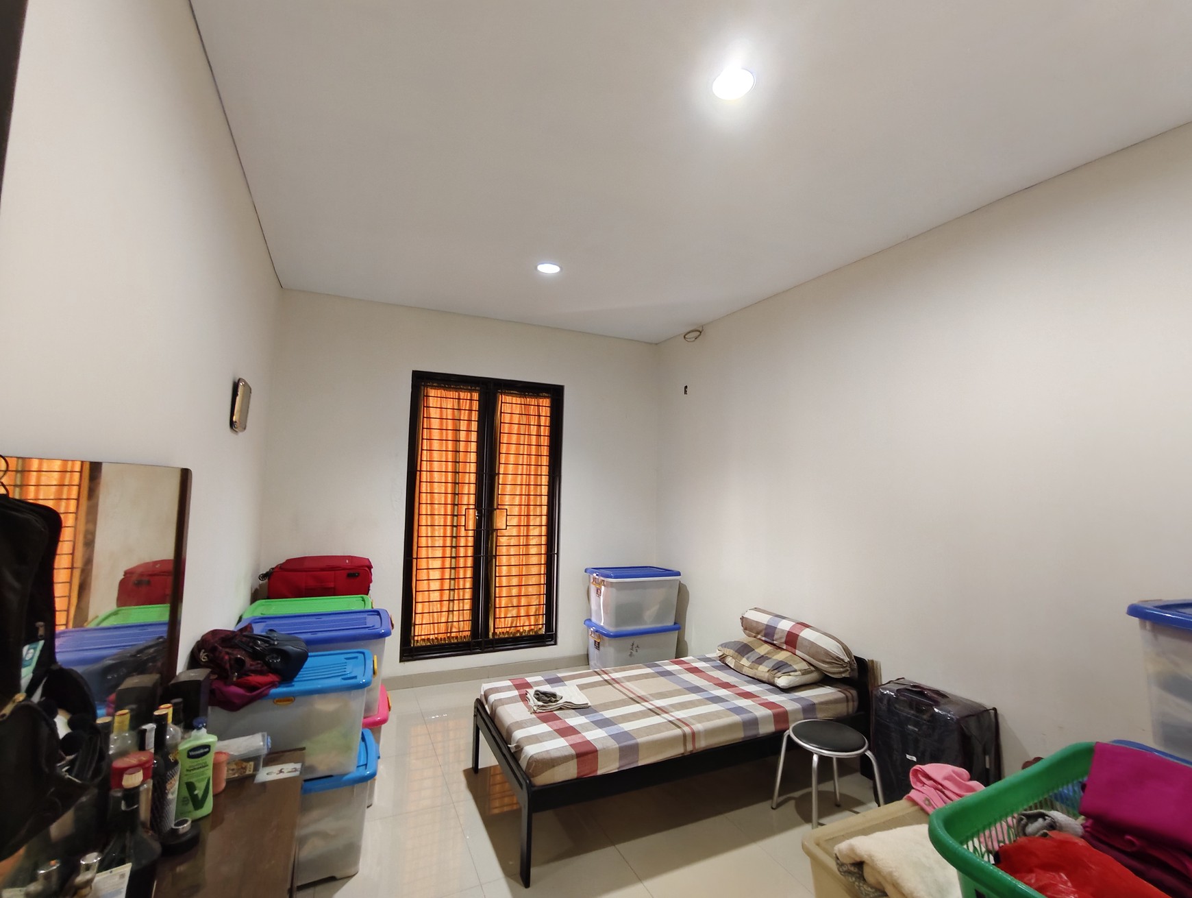 Rumah Hoek Murah Citragran Cibubur  Siap Huni