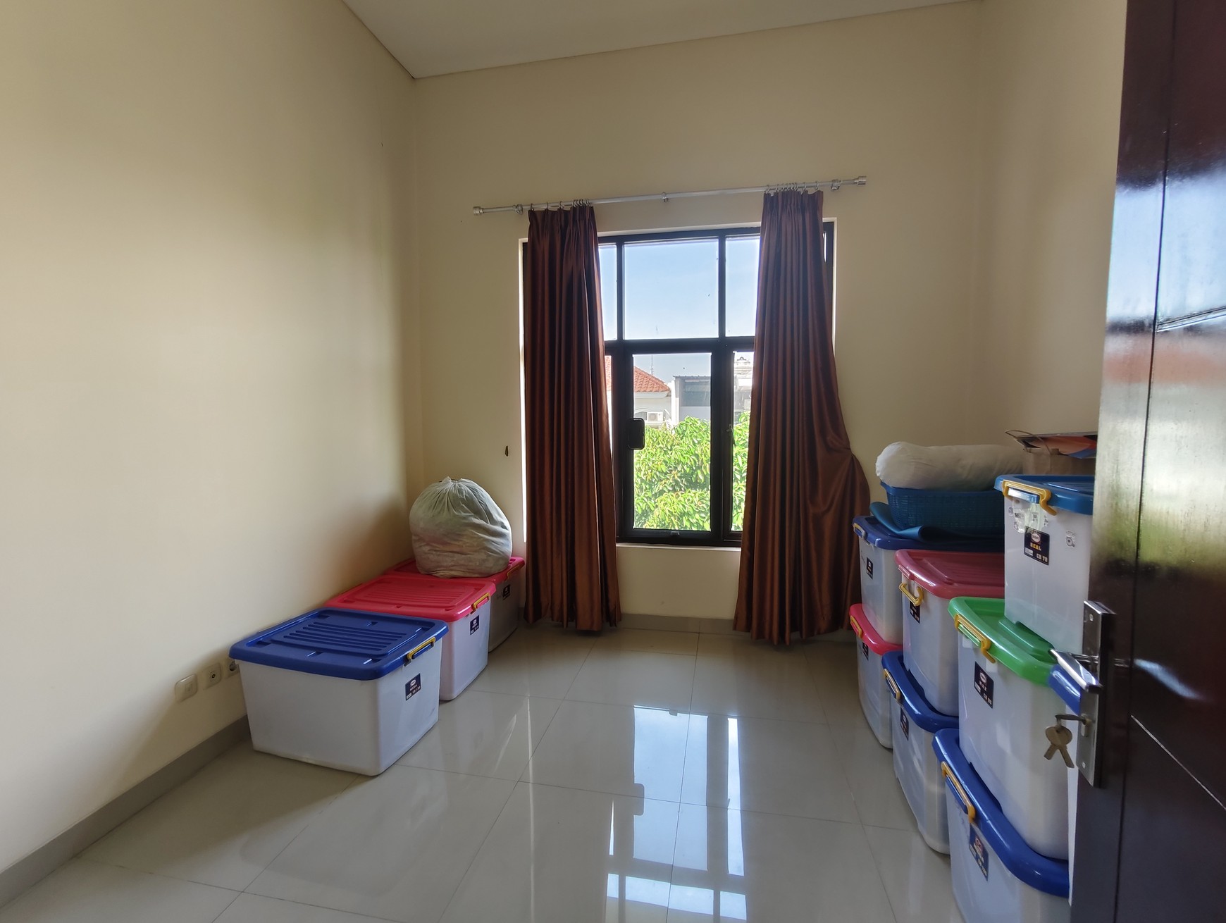 Rumah Hoek Murah Citragran Cibubur  Siap Huni