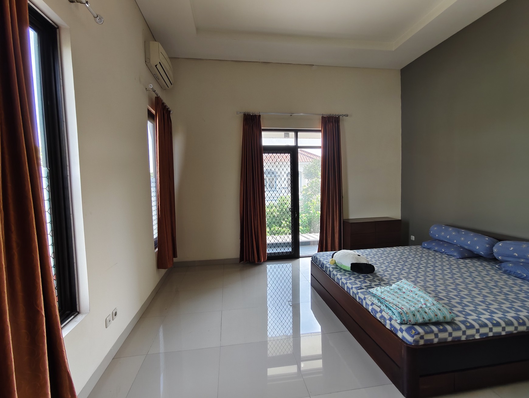 Rumah Hoek Murah Citragran Cibubur  Siap Huni