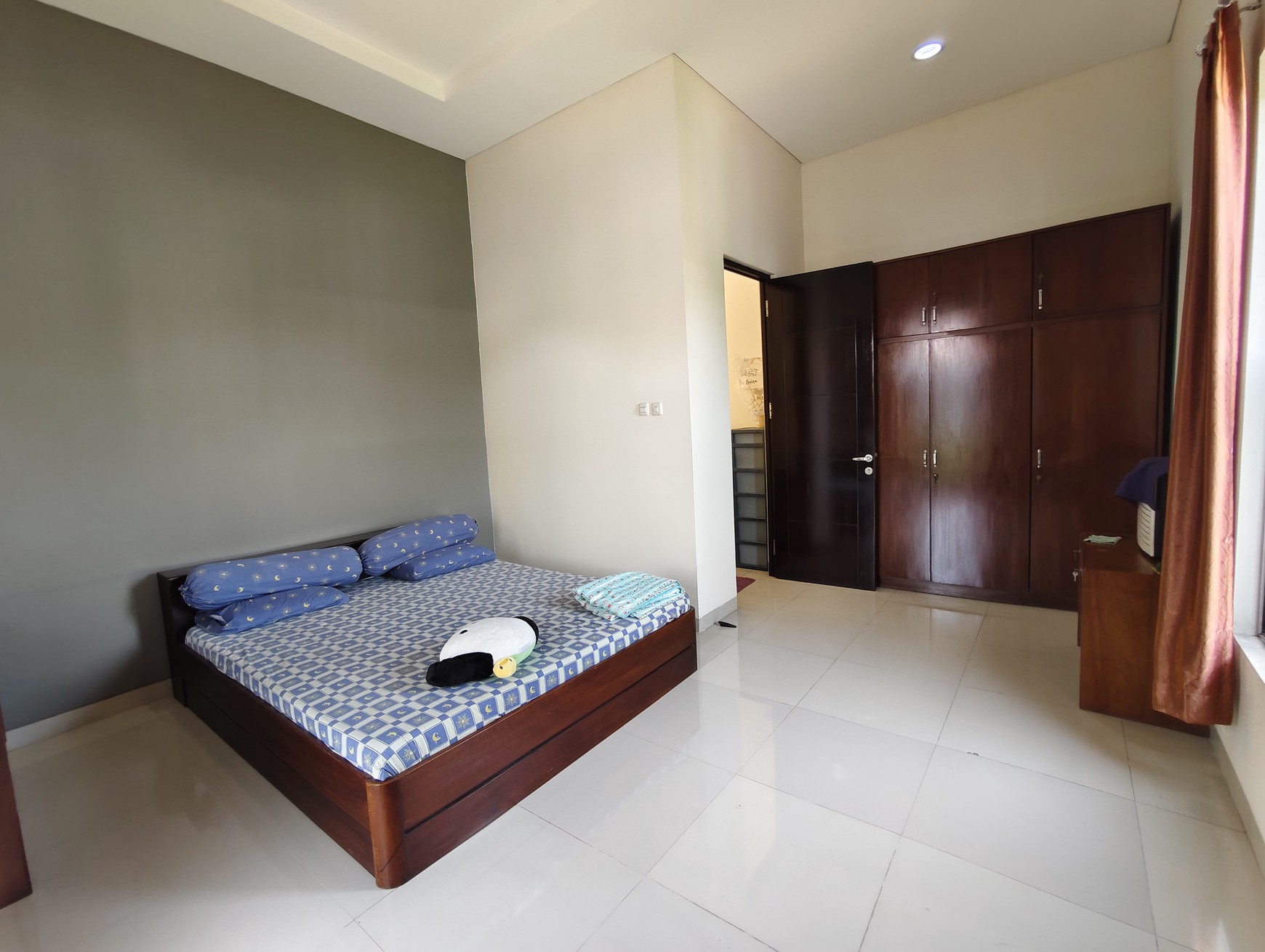 Rumah Hoek Murah Citragran Cibubur  Siap Huni