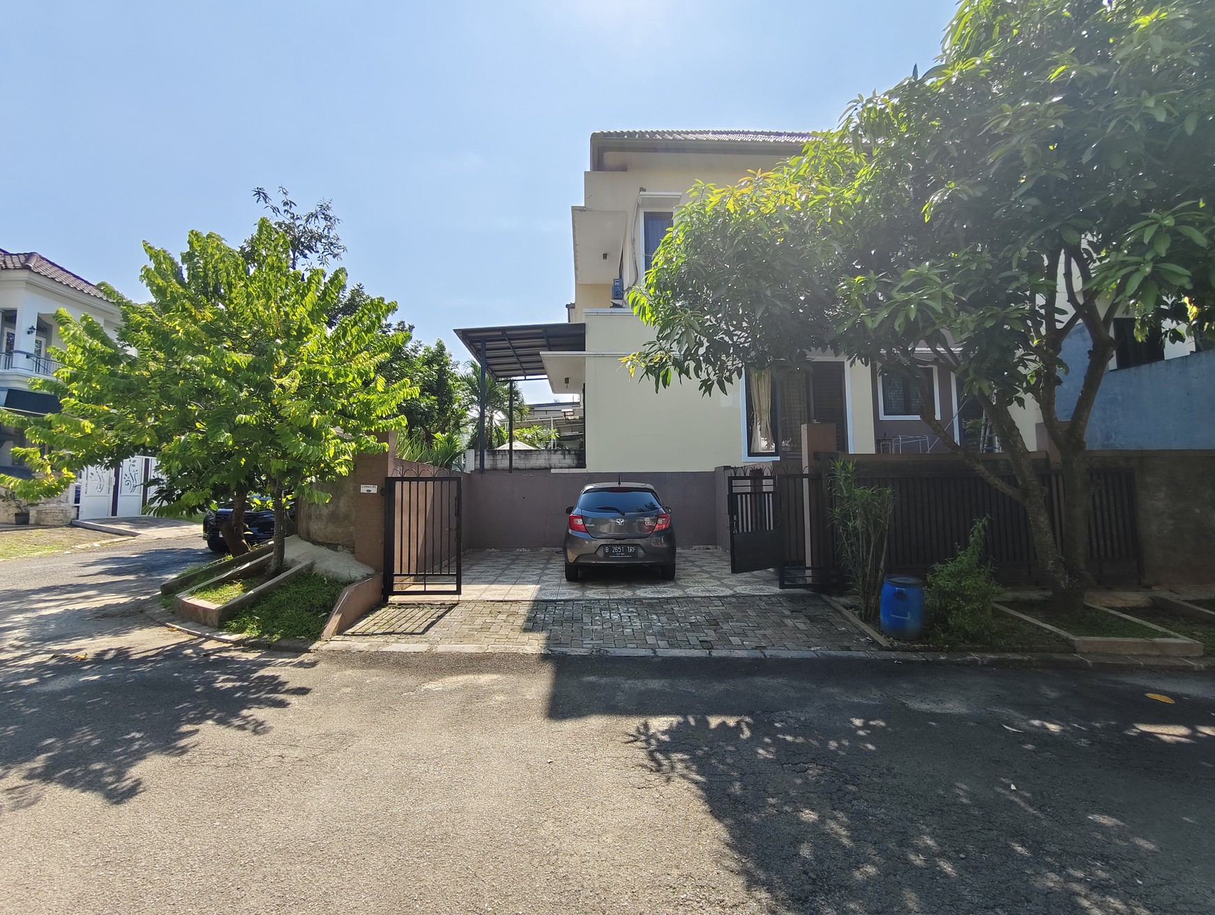 Rumah Hoek Murah Citragran Cibubur  Siap Huni