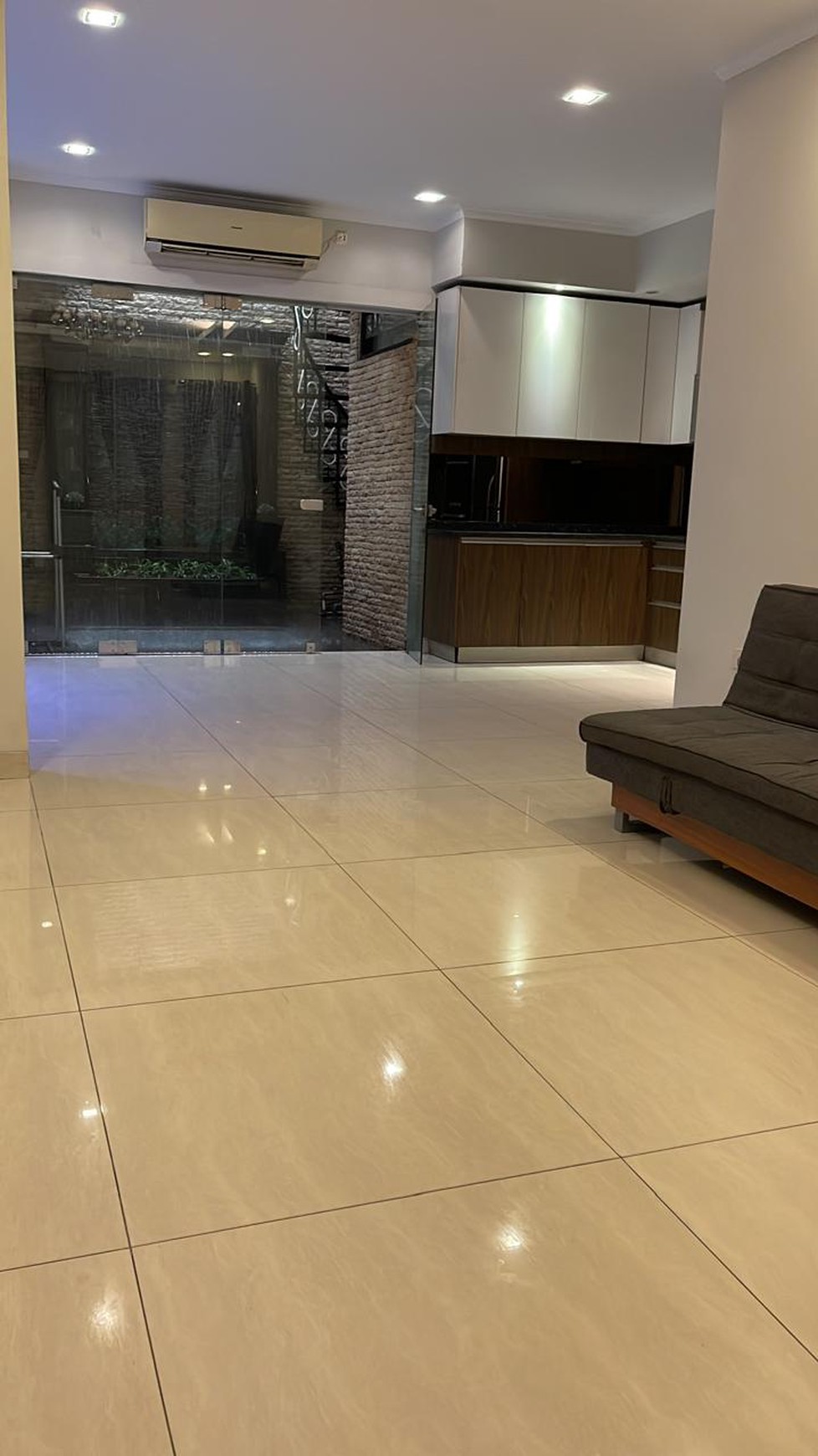 Rumah siap huni di Foresta BSD