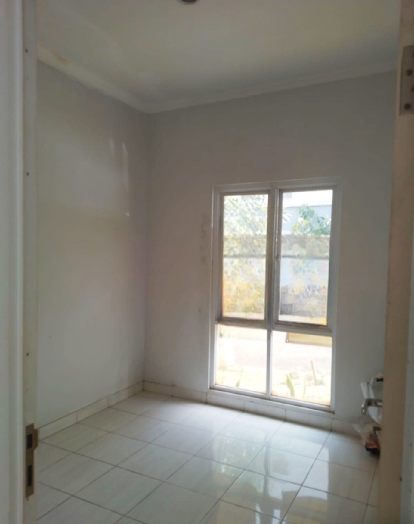 Rumah Minimalis 1 lantai bebas banjir di Pamulang