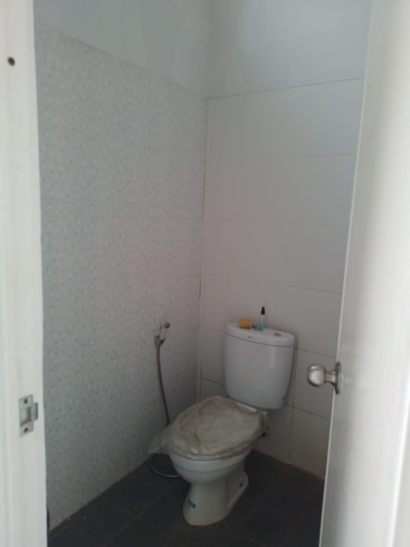 Rumah Minimalis 1 lantai bebas banjir di Pamulang