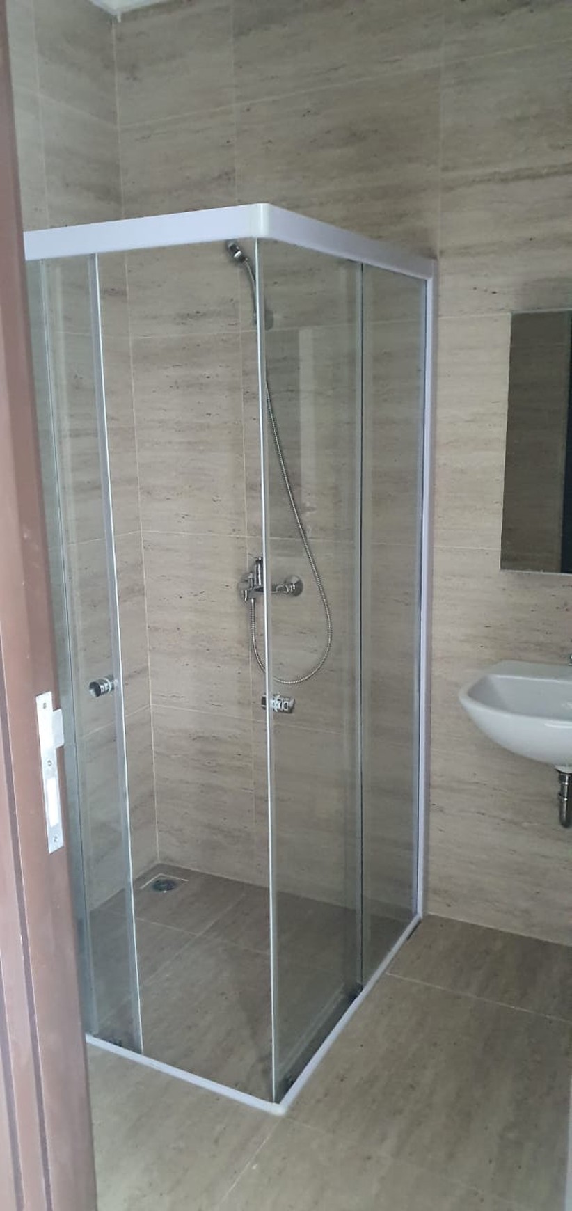 Rumah Siap Huni di Kebayoran harmony, Bintaro Jaya