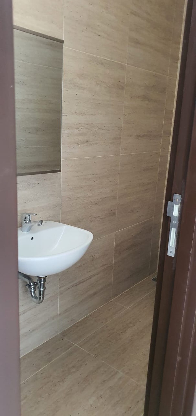 Rumah Siap Huni di Kebayoran harmony, Bintaro Jaya