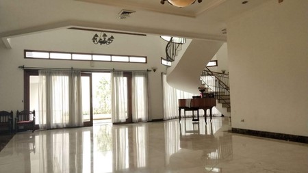 Dijual Rumah Mewah Siap Huni Lokasi Di Jl. Metro Alam, Pondok Indah, Jakarta Selatan