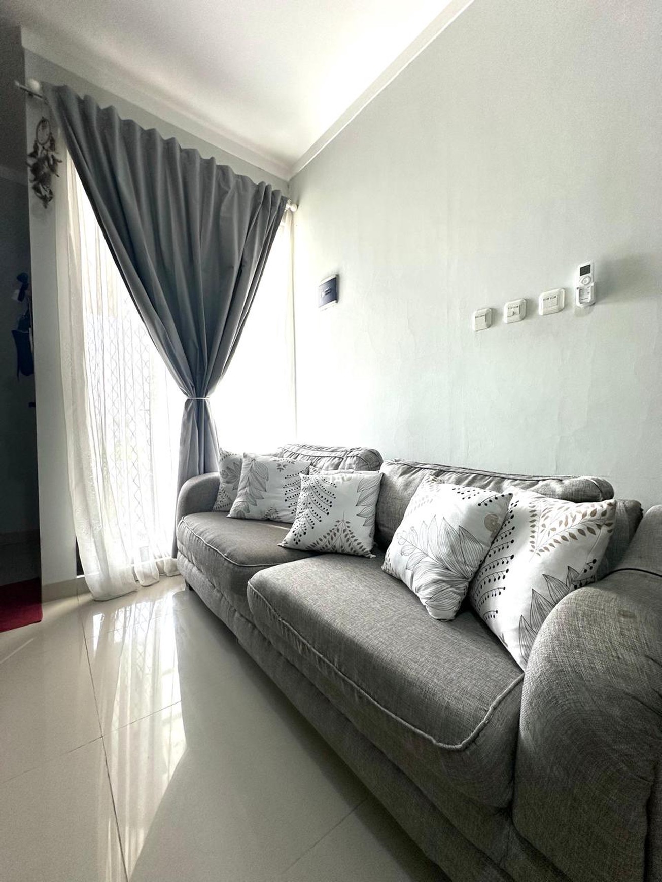 Rumah Minimalis, dalam Cluster kemanan 24 Jam di Bintaro.