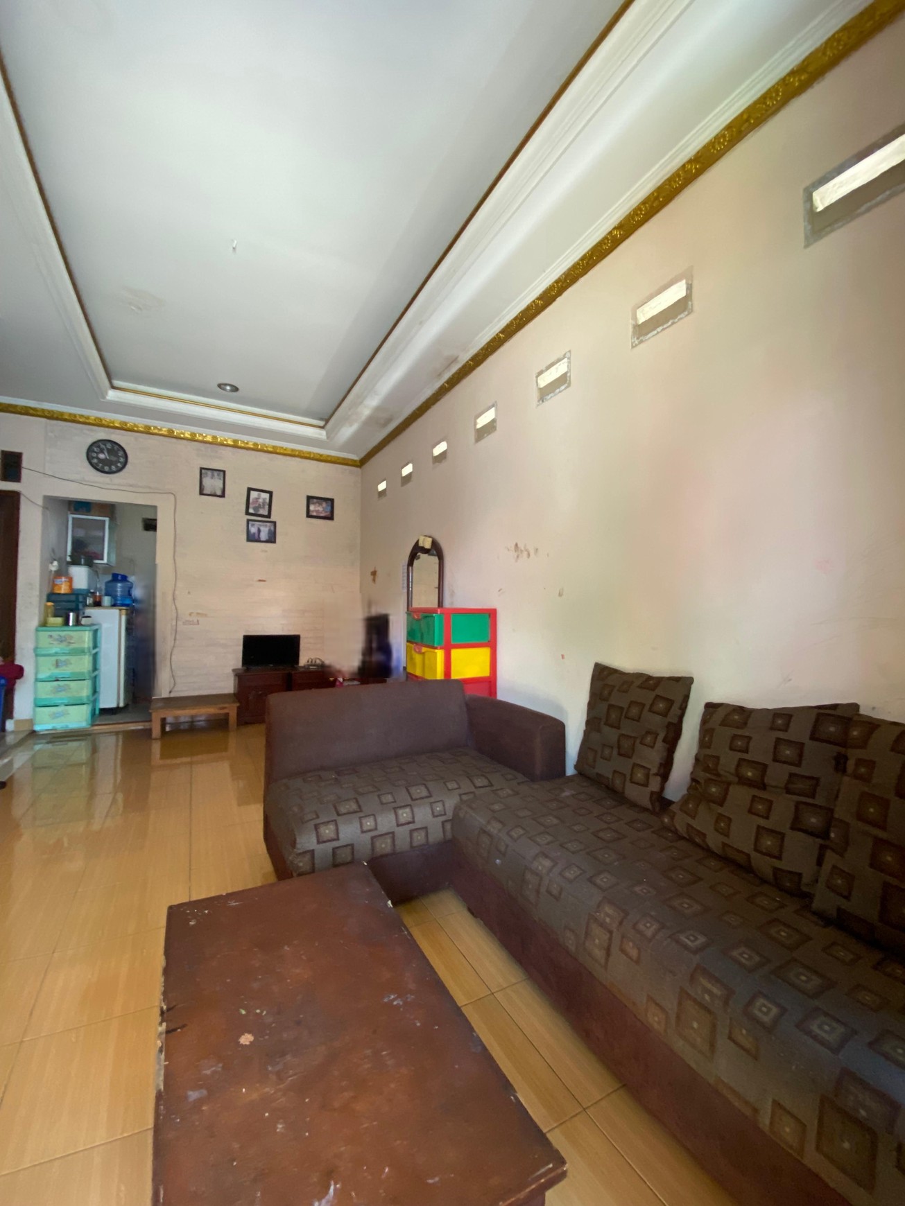 Dijual Rumah Hoek siap huni di Bambu Apus, Pamulang