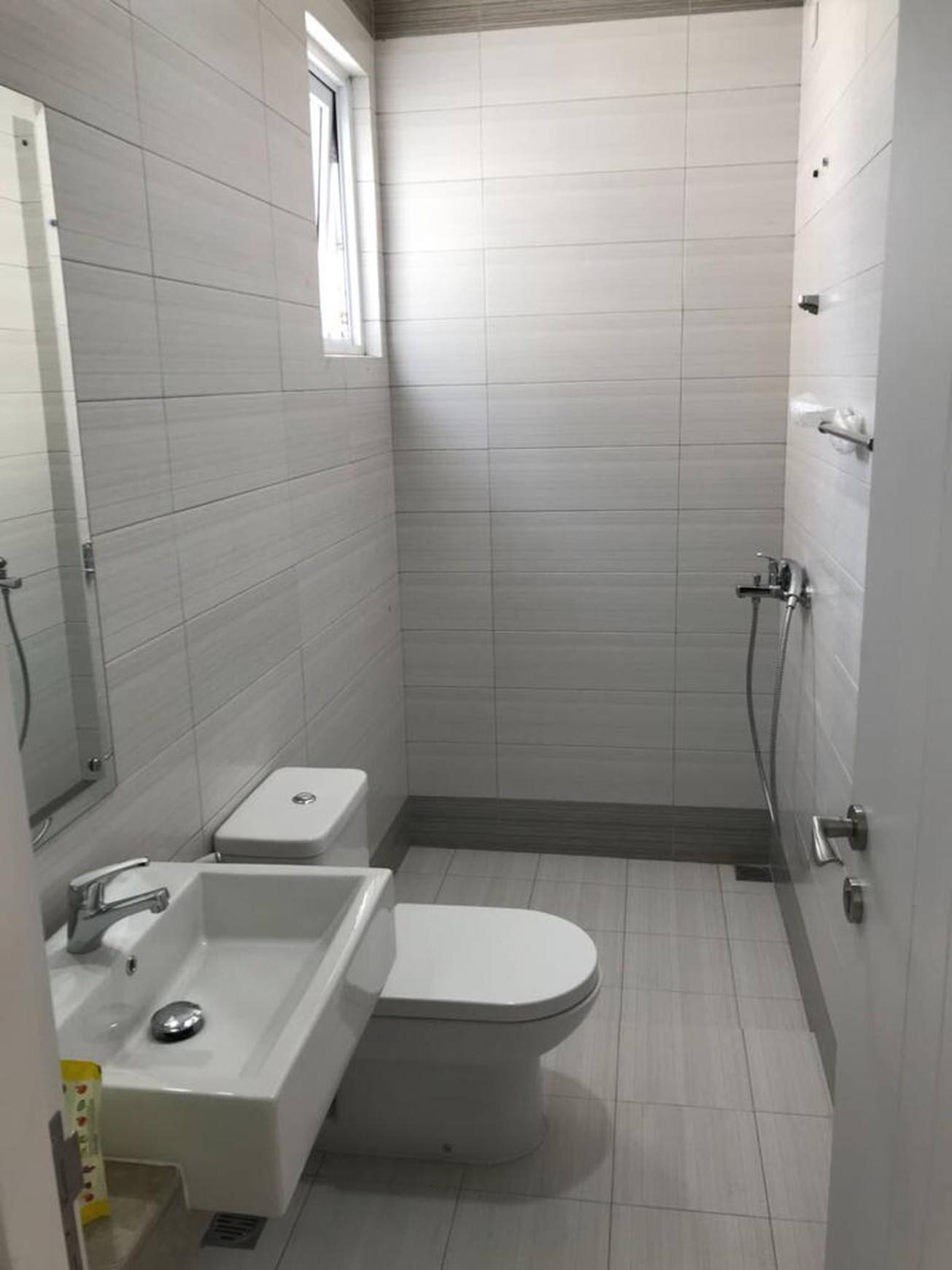 Dijual Rumah di Kawasan Vivacia BSD Lokasi Dekat dengan Universitas Prasetya Mulya