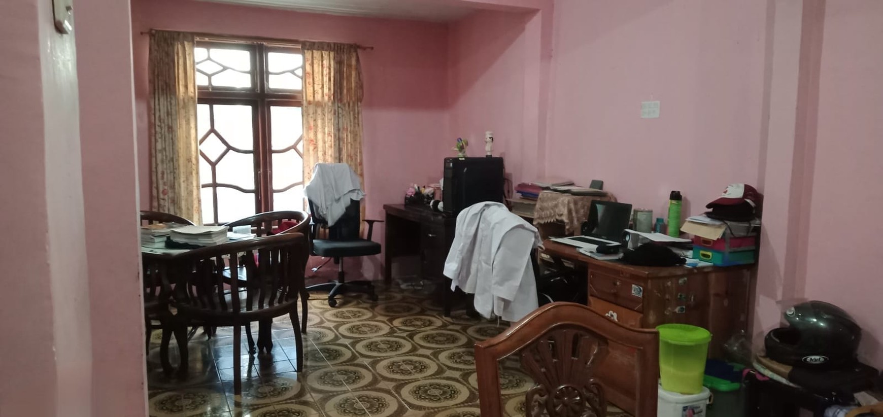 Rumah di Menteng Atas, Setiabudi, Jakarta Selatan