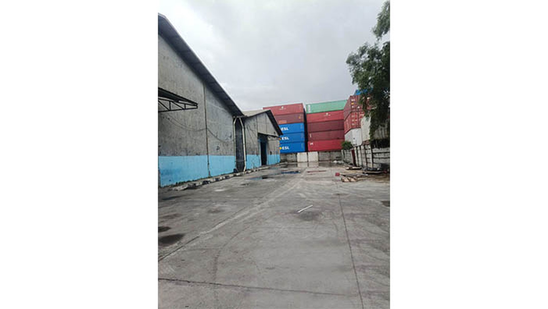 Gudang Jl Inspeksi Kirana, Rorotan, Cilincing