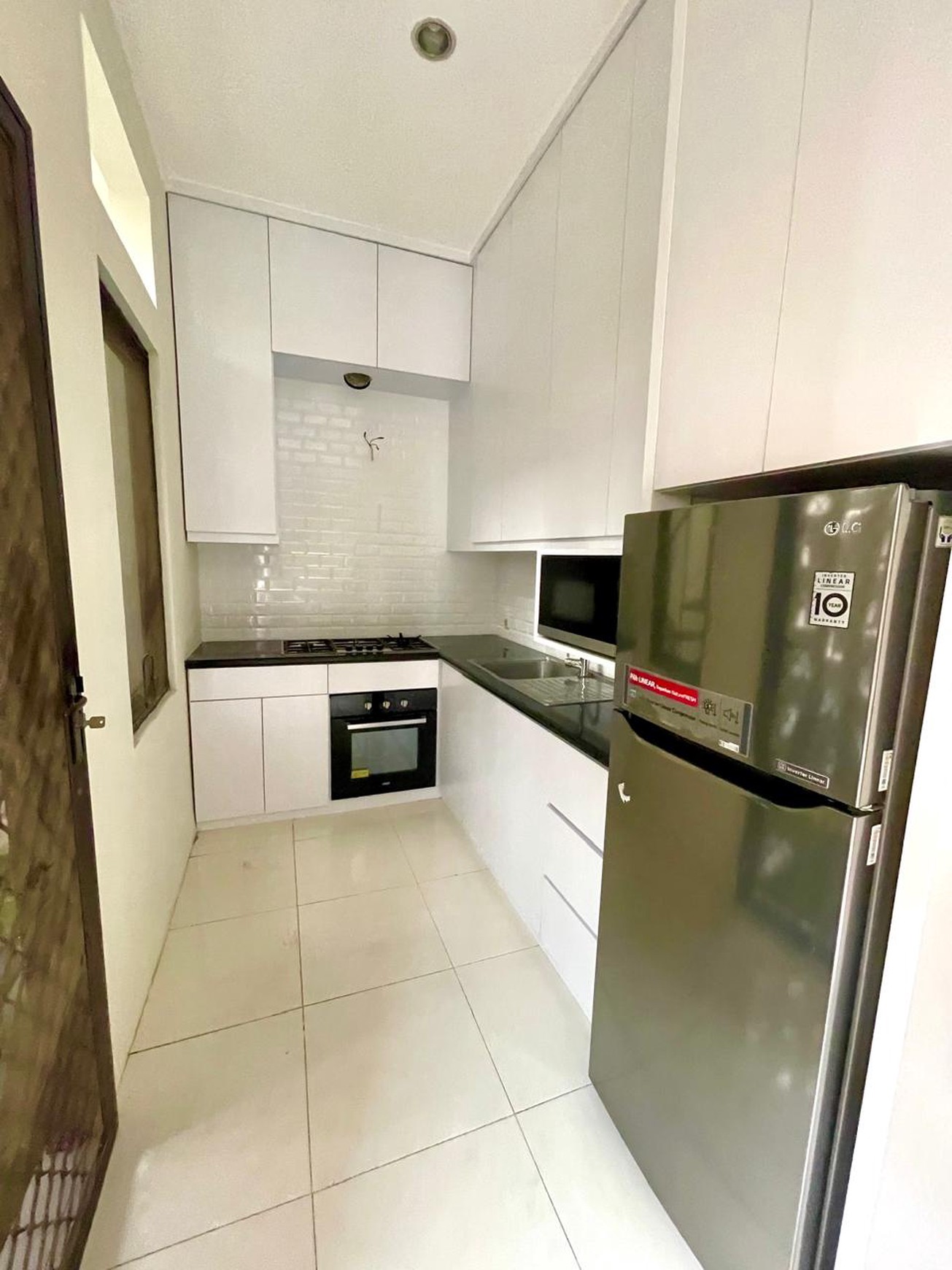 Rumah Di Bintaro Bagus 2 Lantai SHM Siap Huni KT 4+1 Km3+1 dalam Cluster @Bintaro Sektor 9