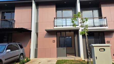 Rumah Brand New di Park Serpong Cluster Cendana Crest Drive