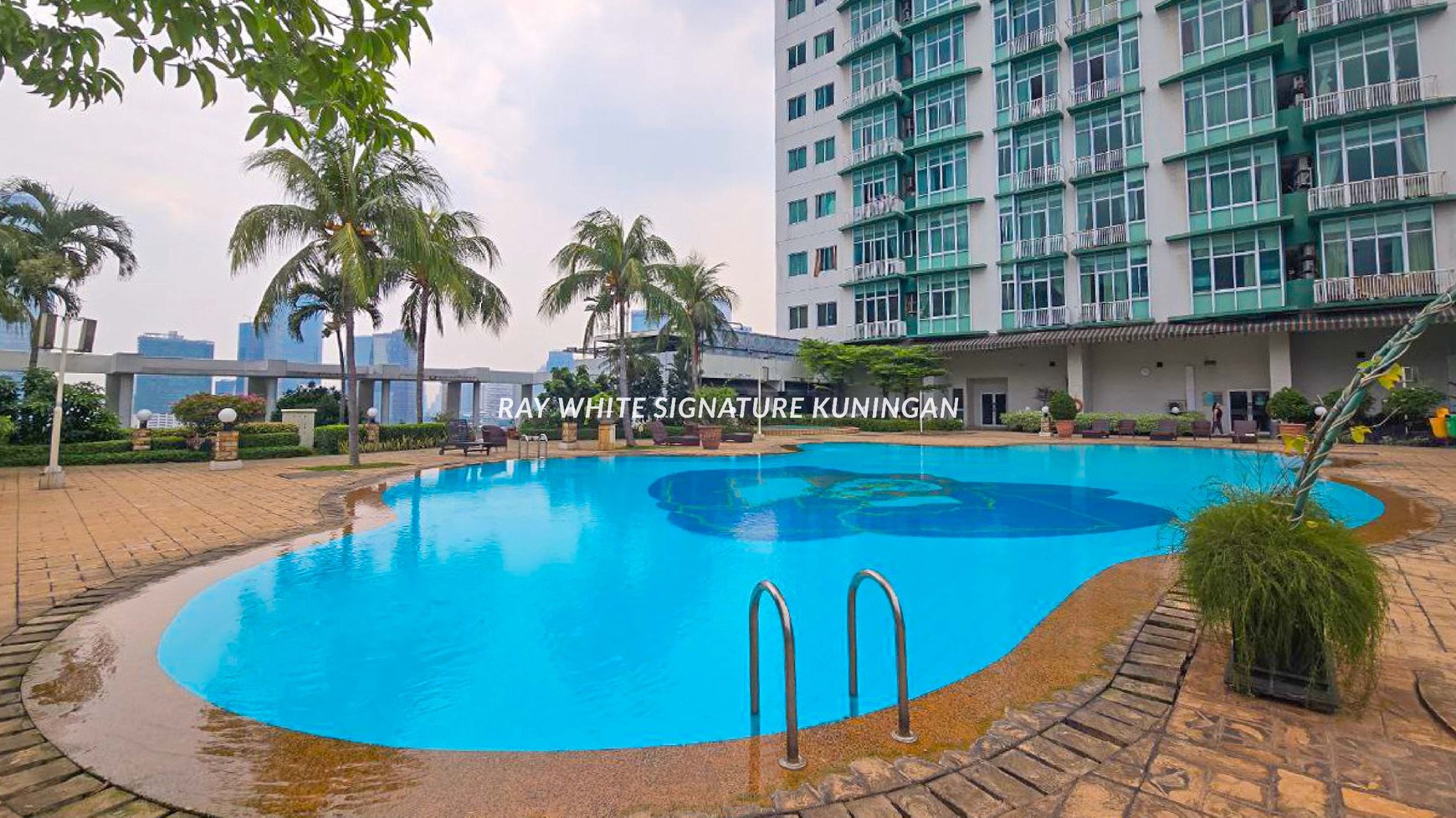 Apartemen Ambassador 2 Luas 116 sqm High Floor Furnished