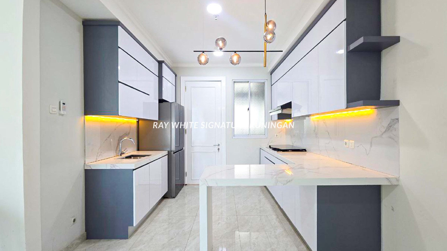 Apartemen Ambassador 2 Luas 116 sqm High Floor Furnished