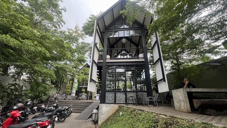Ruang Usaha Mainroad Pahlawan