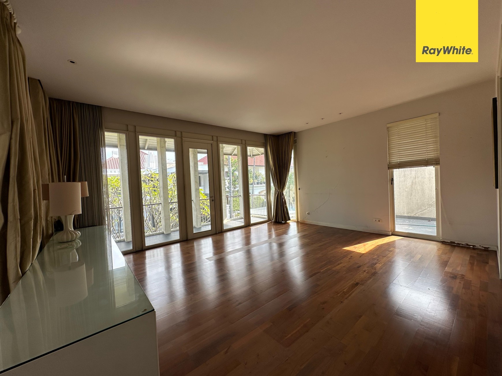 Rumah Dijual Di Darmo Hill Surabaya