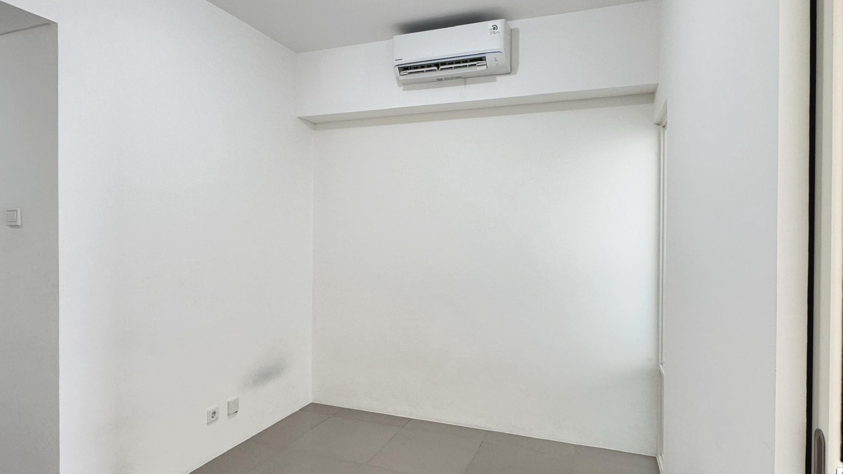 Dijual Apartemen 1 Bedroom View Taman dan Kota Lokasi Berada di Jalan Boulevard Serpong