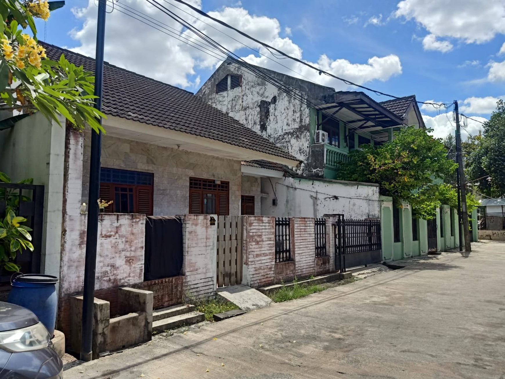 Rumah siap huni dalam Perumahan Jatibening 2 Nego sampai Deal
