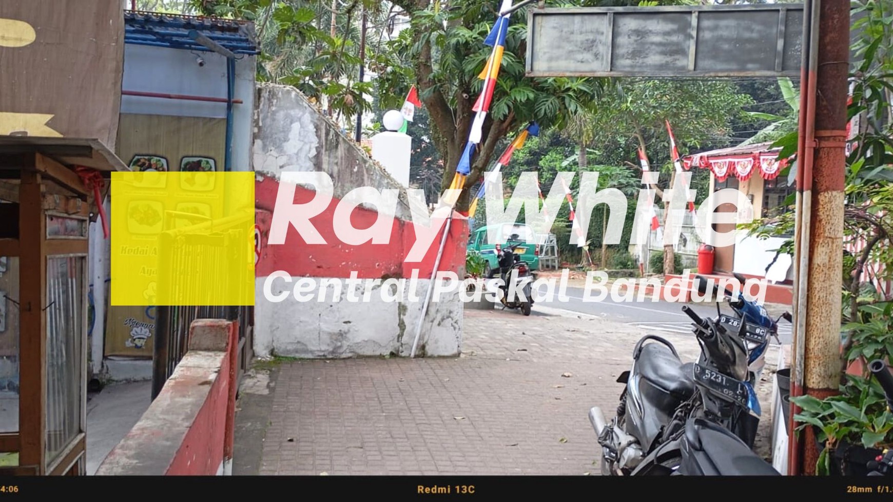 Rumah dan Paviliun di Ciumbuleuit Dekat Dengan UNPAR Bandung