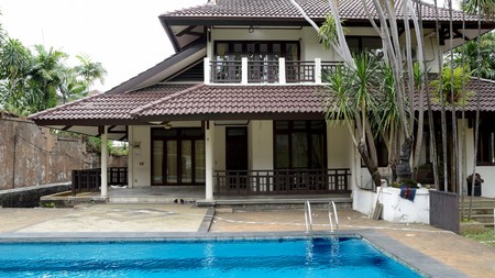 Rumah 2 Lantai dengan Halaman Luas di Antasari Lokasi Strategis , Nyaman dan Asri