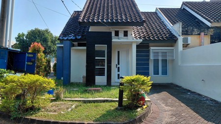 Sewa rumah kontrakan murah cluster puri Safira menganti gresik Furnished, Hook & Murah