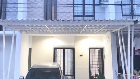 Disewakan Rumah di Cluster Flora Aryana Karawaci Tangerang