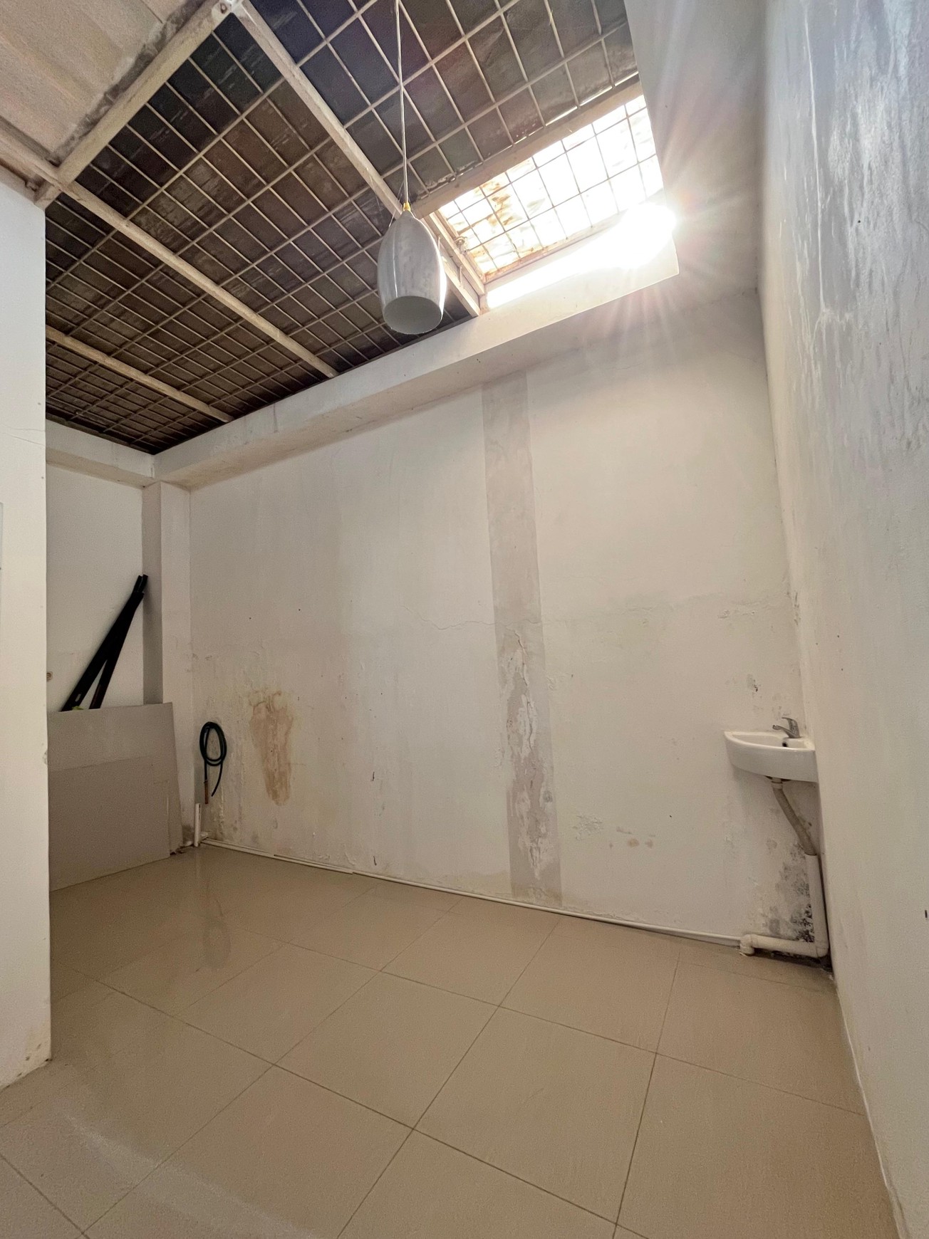 Disewakan Rumah di Cluster Flora Aryana Karawaci Tangerang