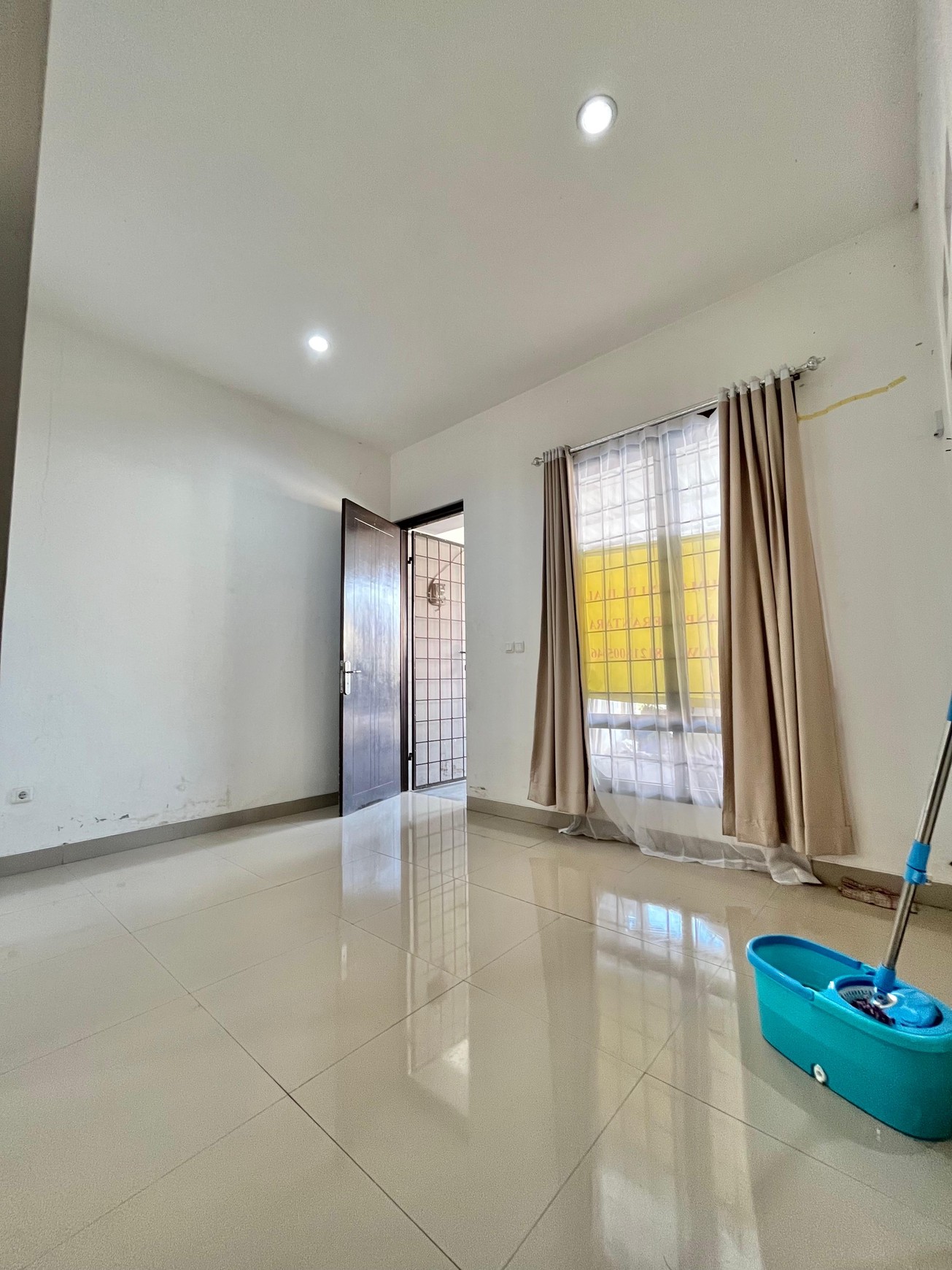 Disewakan Rumah di Cluster Flora Aryana Karawaci Tangerang