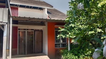 Rumah Hook di Puri Nusa Bojong Sari Sawangan Siap Huni