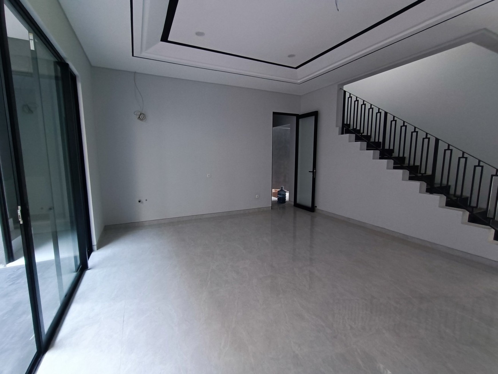 Dijual Rumah Citraland Woodland Baru Gress Minimalis Surabaya