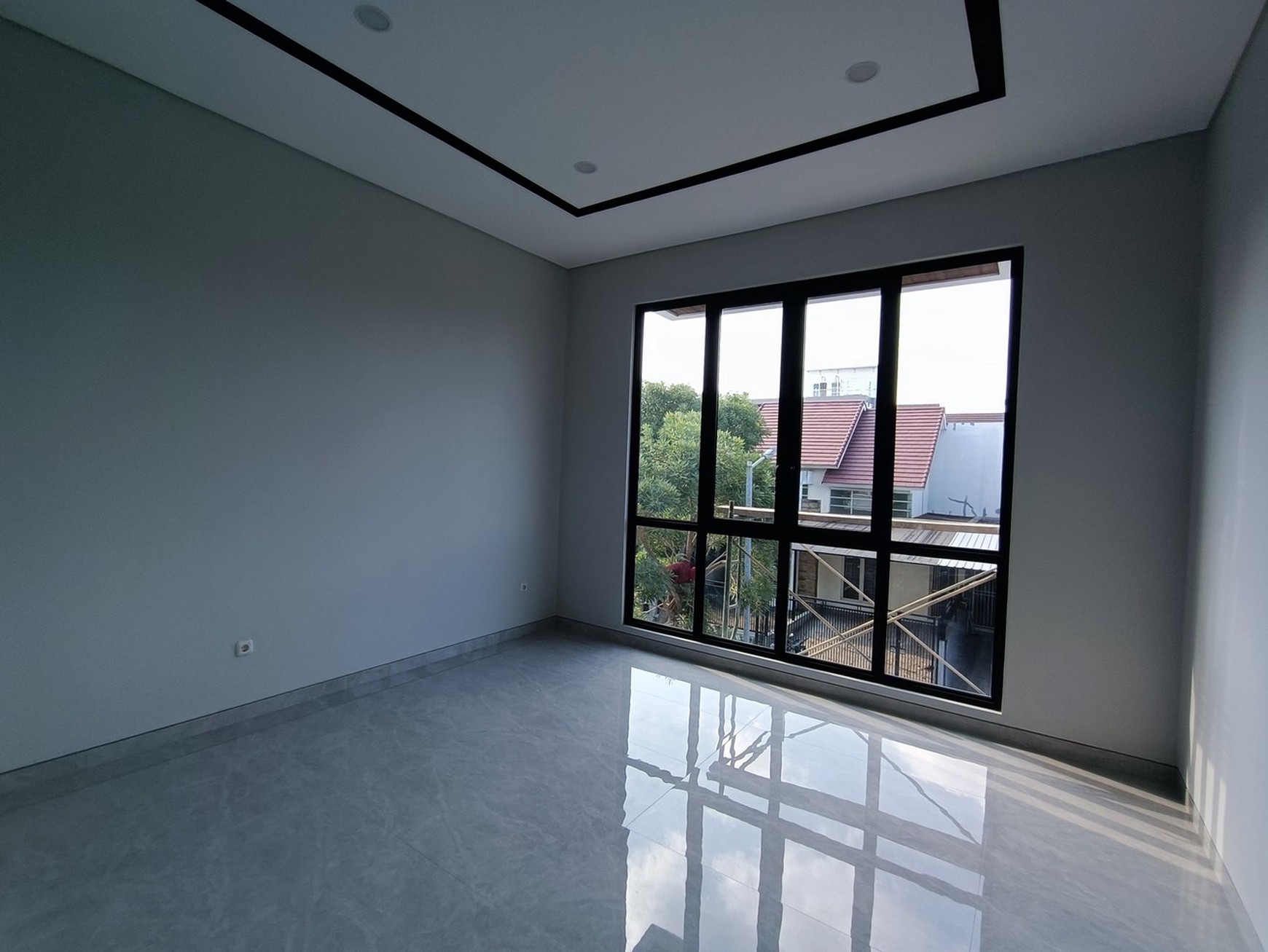 Dijual Rumah Citraland Woodland Baru Gress Minimalis Surabaya