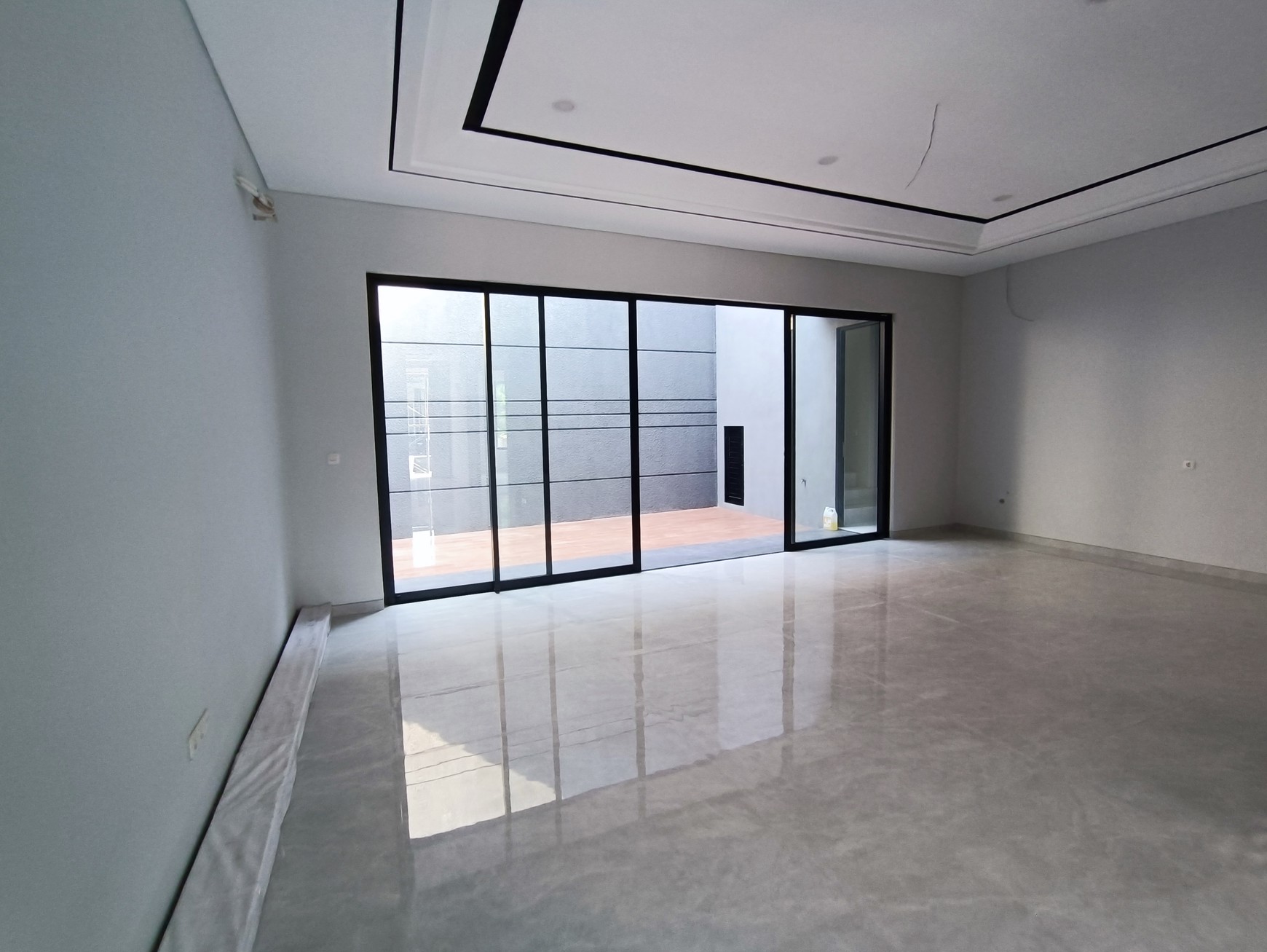 Dijual Rumah Citraland Woodland Baru Gress Surabaya