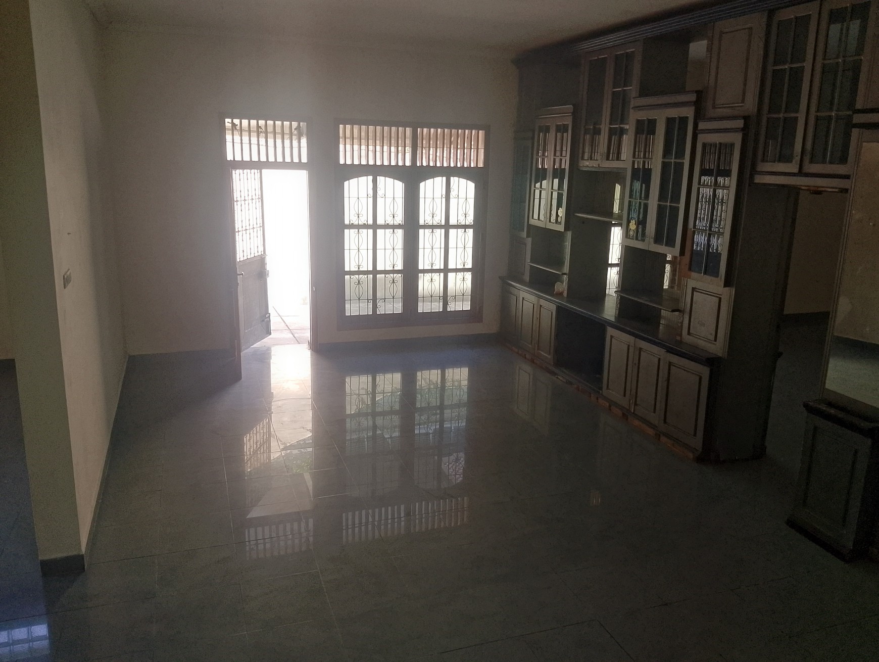 Disewakan atau Dijual Rumah Mewah di Pusat Kota Bandar Lampung