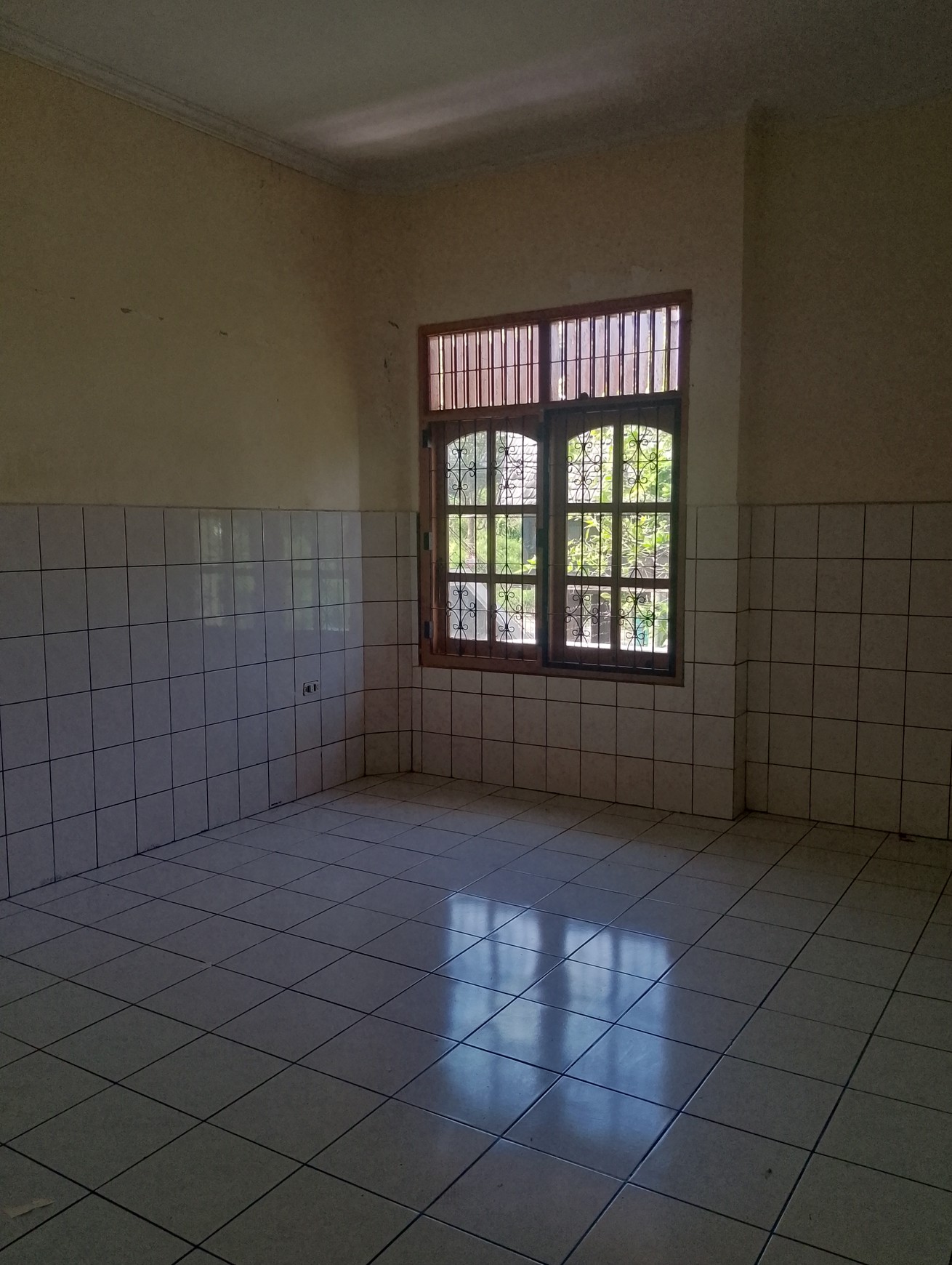 Disewakan atau Dijual Rumah Mewah di Pusat Kota Bandar Lampung