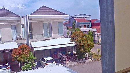 Dijual Rumah Murah Full Furnish Mewah 2 Lantai De Victory Regency Sukomanunggal Surabaya Barat