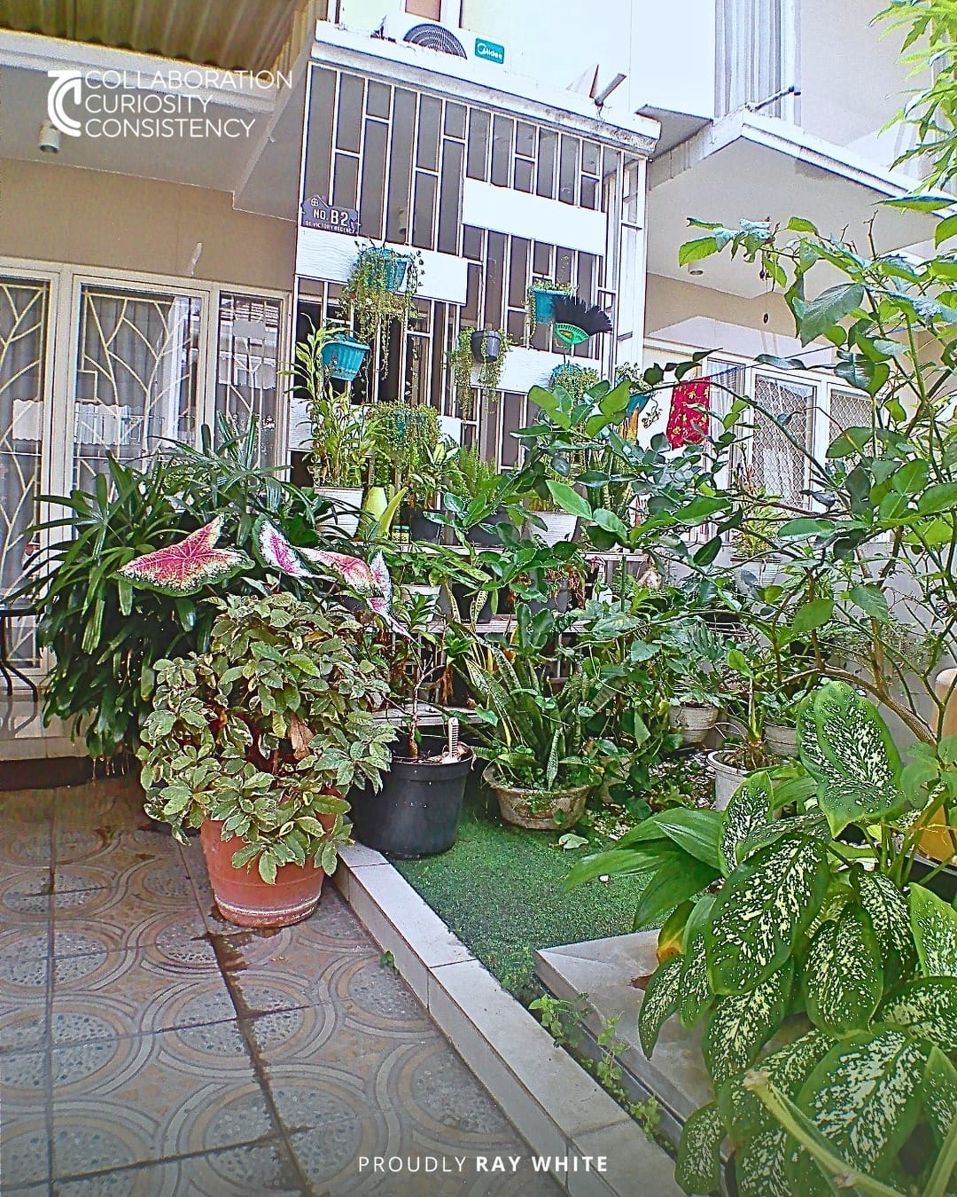 Dijual Rumah Murah Full Furnish Mewah 2 Lantai De Victory Regency Sukomanunggal Surabaya Barat