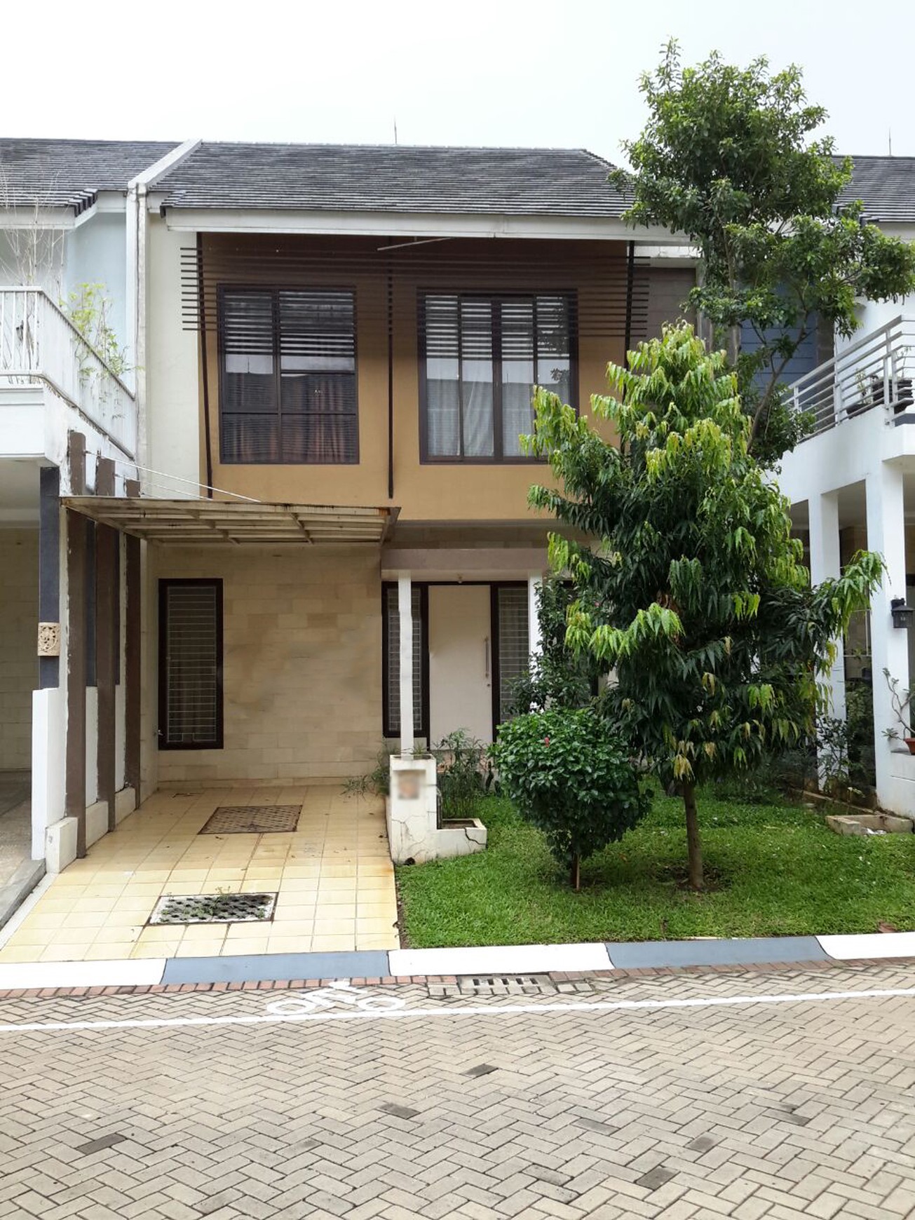 Rumah Bagus Siap Huni Asri di Discovery Terra, Bintaro Sektor 9, Tangerang Selatan